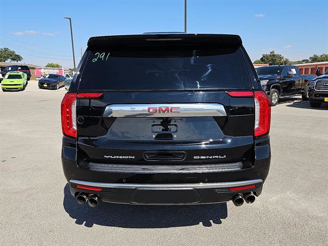 Used 2022 GMC Yukon Denali image 4