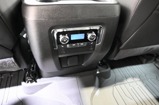 New 2026 GMC Yukon XL Denali image 24