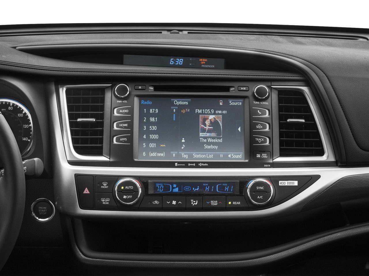 Used 2017 Toyota Highlander XLE AWD/4WD image 7