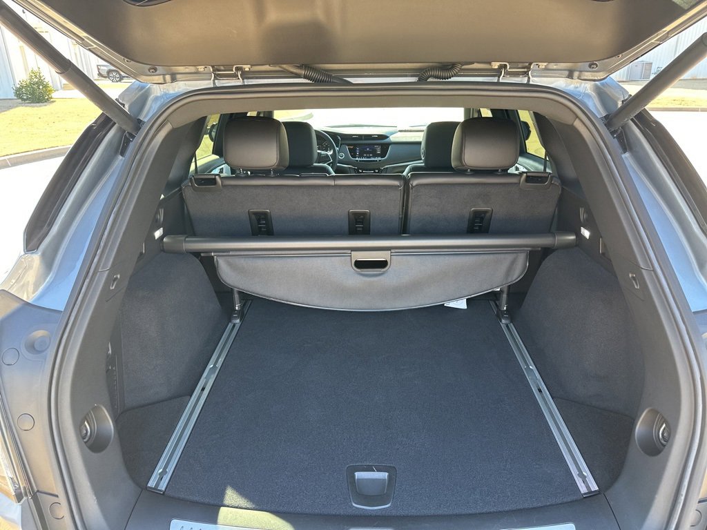 Certified 2025 Cadillac XT5 Sportv image 39