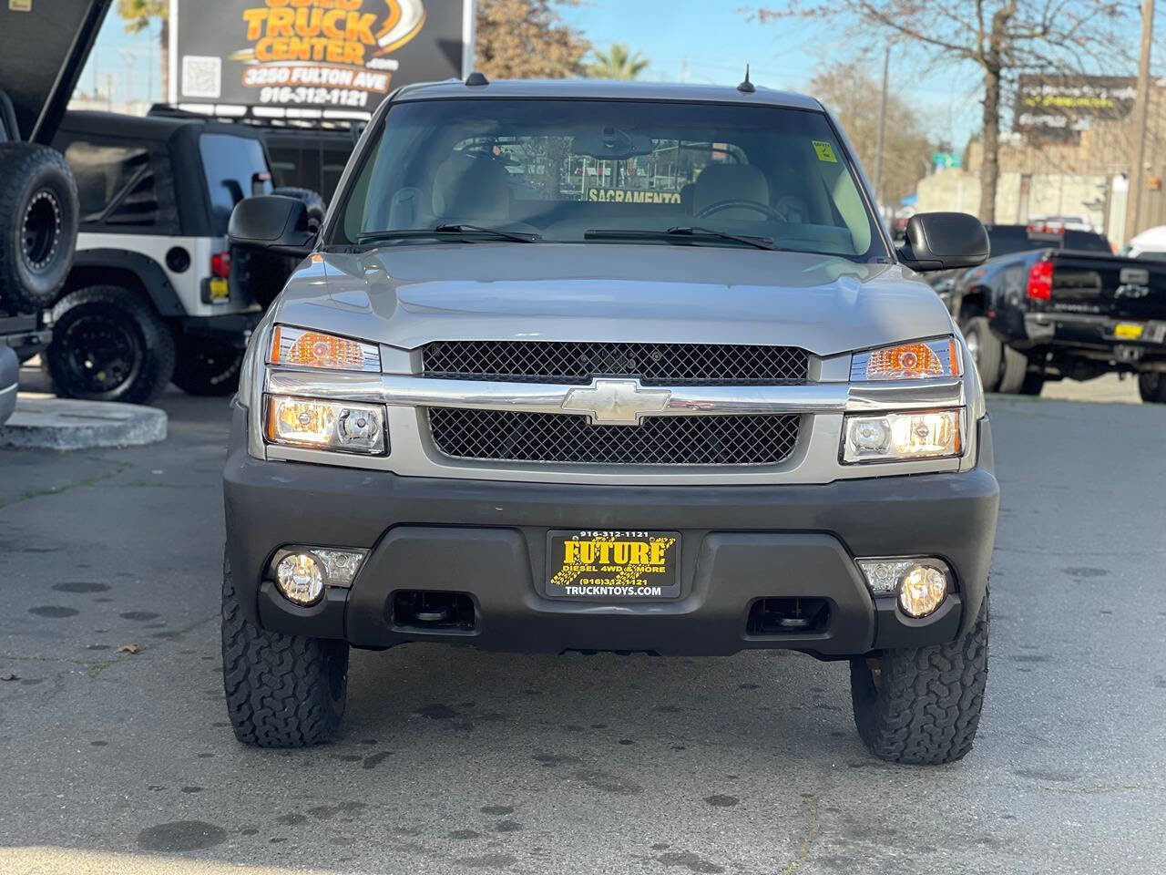 Used 2005 Chevrolet Avalanche 2500 LS w/ Onstar Plus Package image 6