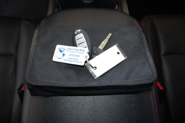 Used 2021 Nissan Titan PRO-4X w/ Pro-4x Convenience Package image 24