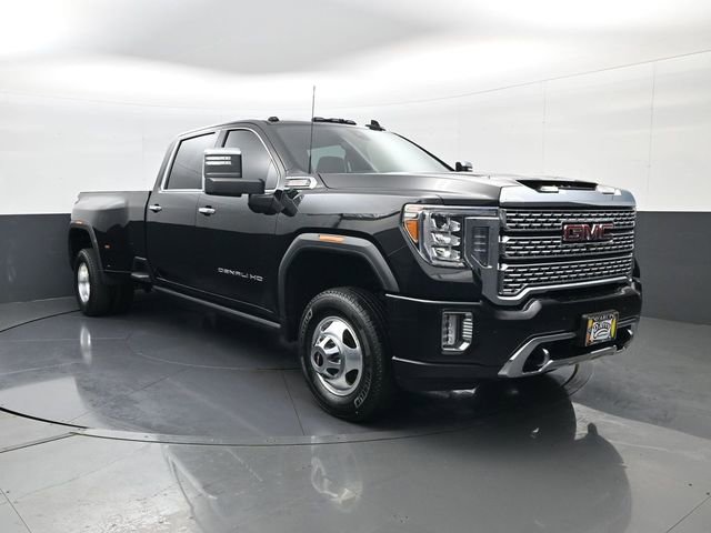 Used 2022 GMC Sierra 3500 Denali w/ Denali Ultimate Package AWD/4WD image 3