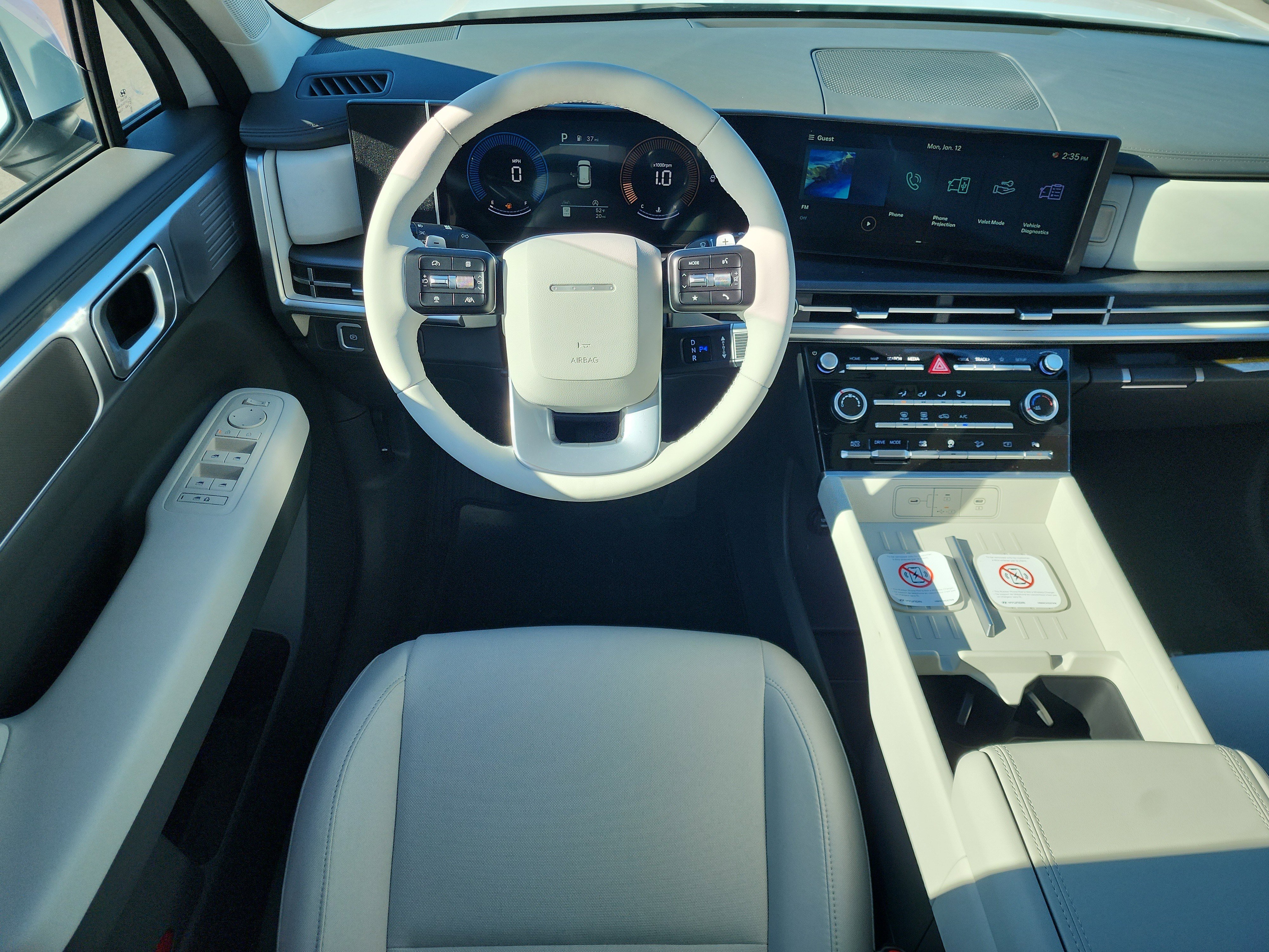 New 2026 Hyundai Santa Fe SE image 8