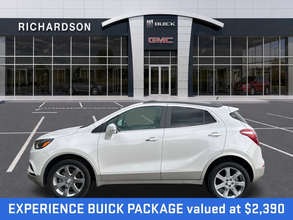 Used 2020 Buick Encore Essence w/ Experience Buick Package AWD/4WD image 2