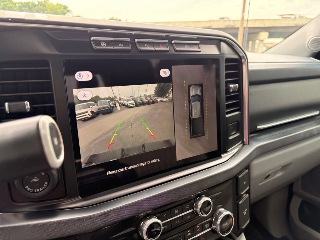 Used 2023 Ford F350 Limited AWD/4WD image 17