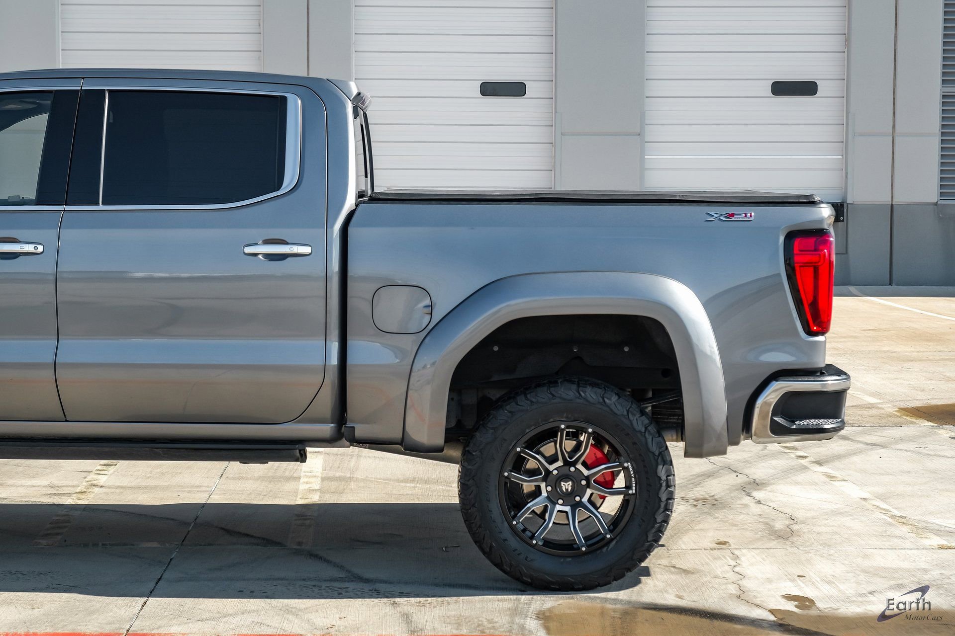 Used 2021 GMC Sierra 1500 SLT w/ SLT Premium Plus Package image 9