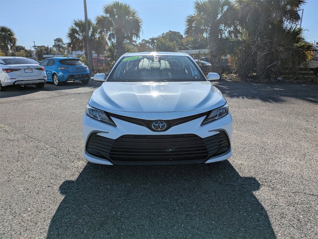 Used 2024 Toyota Camry LE image 8