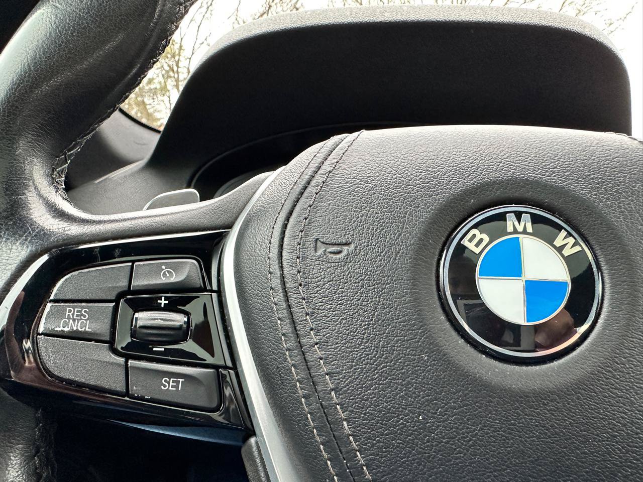 Used 2018 BMW 530i RWD image 17