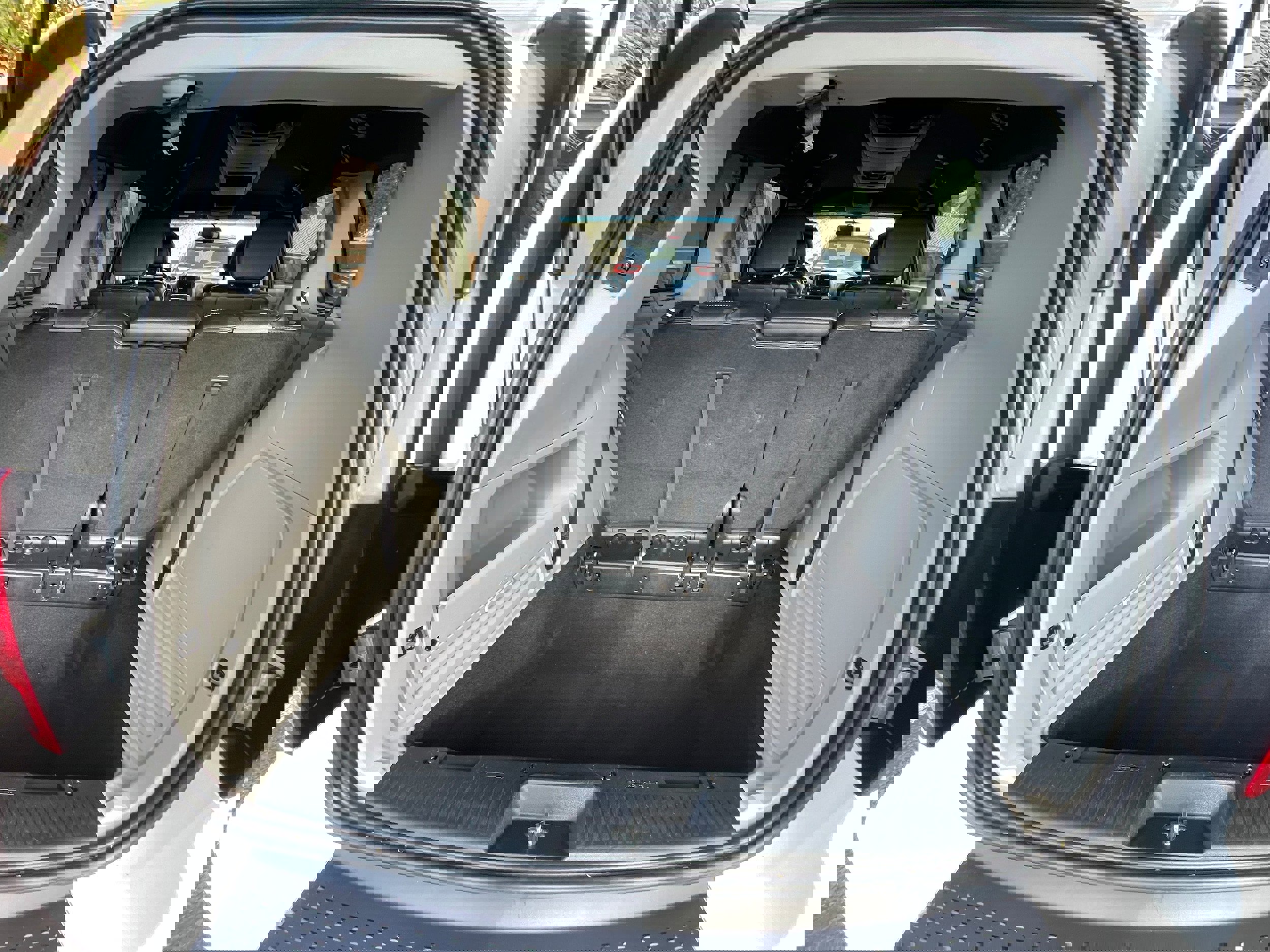 Used 2017 Dodge Grand Caravan SXT w/ Driver Convenience Group image 22