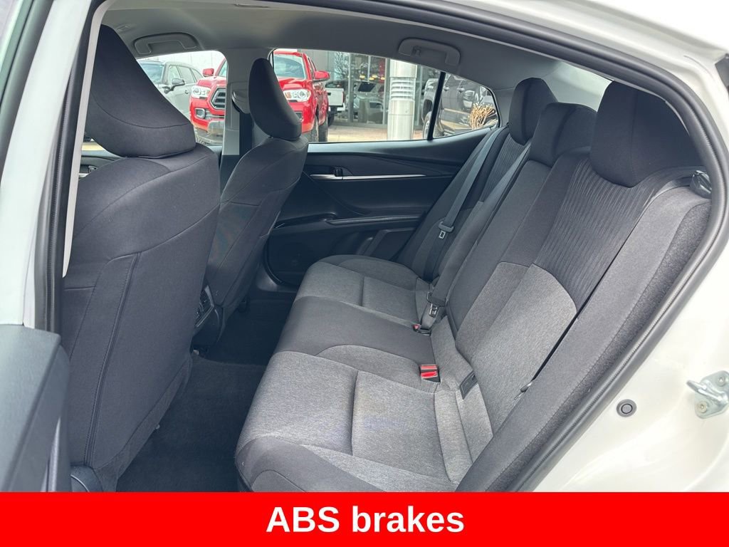 Used 2025 Toyota Camry LE FWD image 14