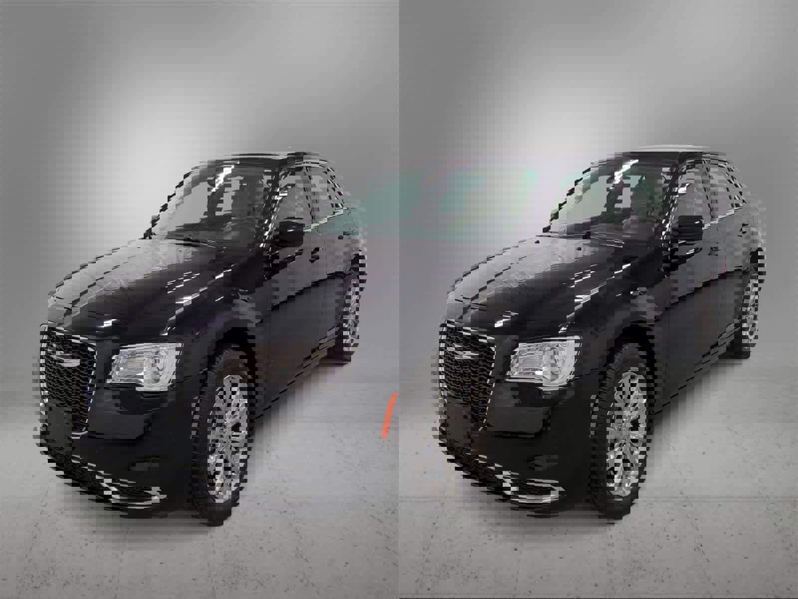 Certified 2023 Chrysler 300 Touring image 4