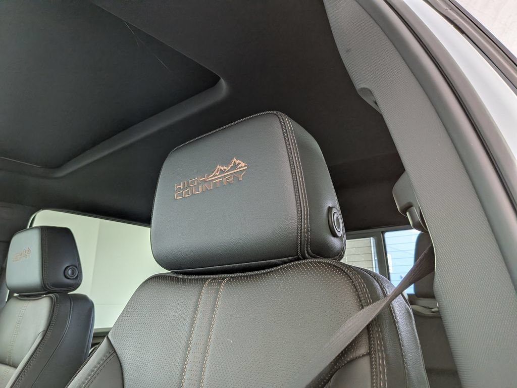 New 2026 Chevrolet Silverado 3500 High Country w/ High Country Premium Package AWD/4WD image 16
