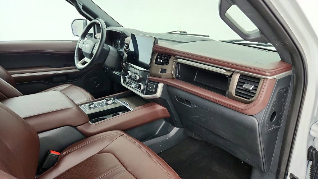 Used 2022 Ford Expedition Max Limited image 27
