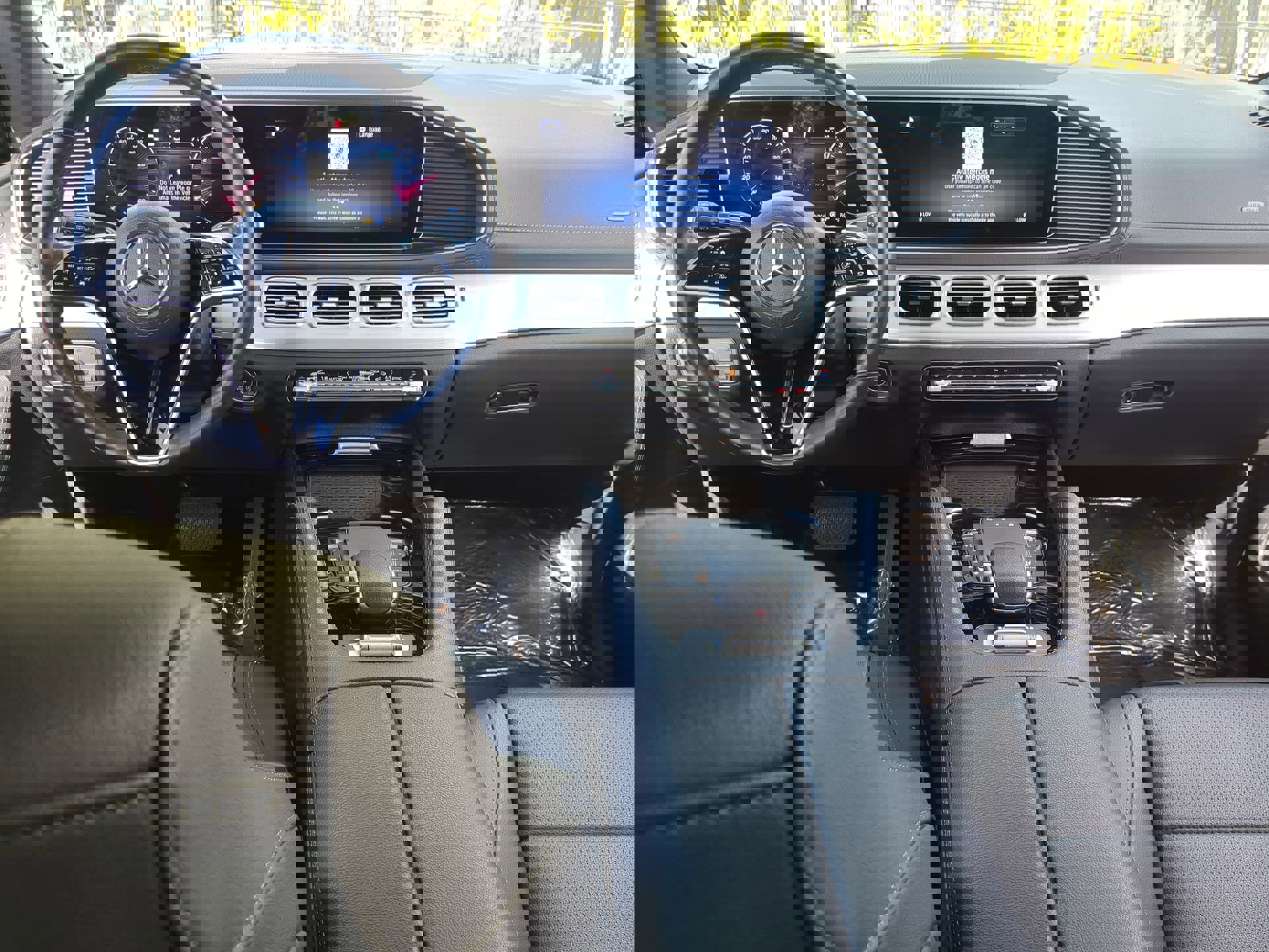 Used 2024 Mercedes-Benz GLS 450 4MATIC image 15