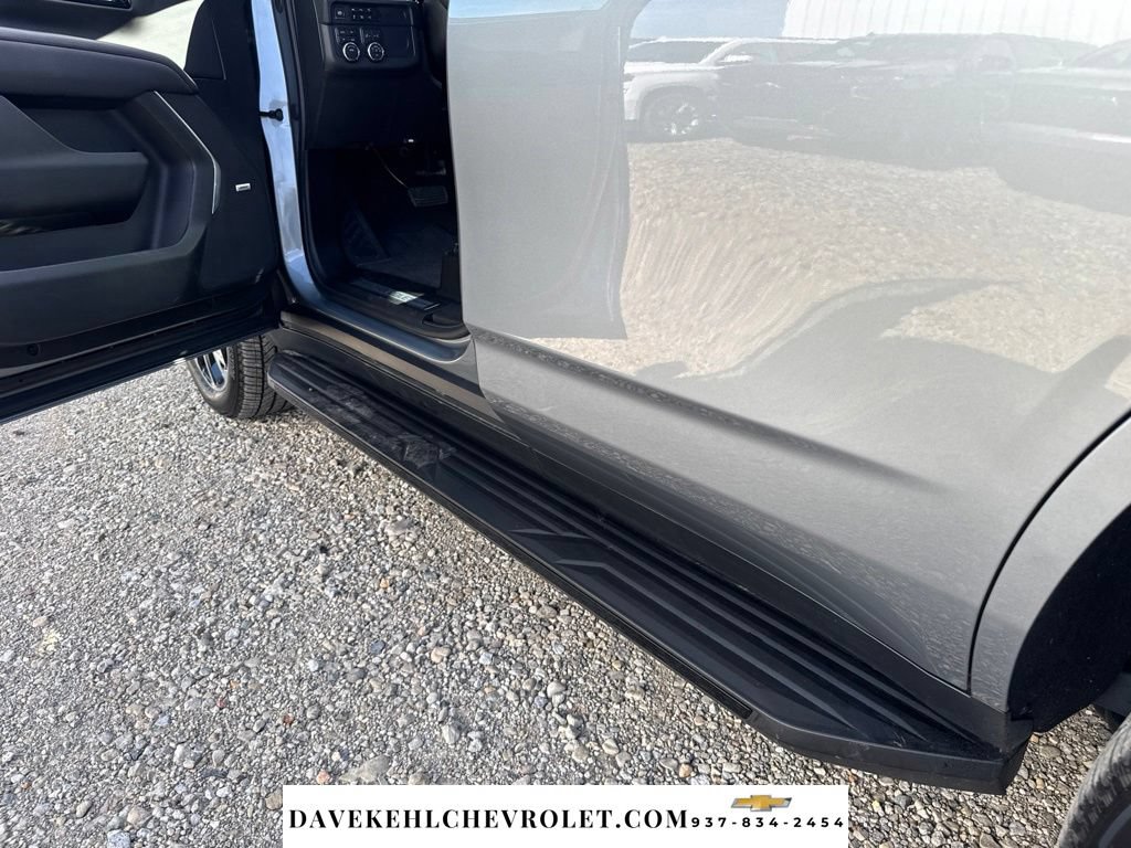 Used 2025 Chevrolet Tahoe RST w/ Comfort Package AWD/4WD image 46