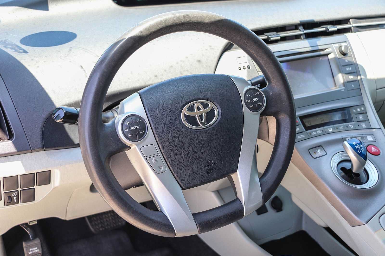 Used 2015 Toyota Prius Two FWD image 16