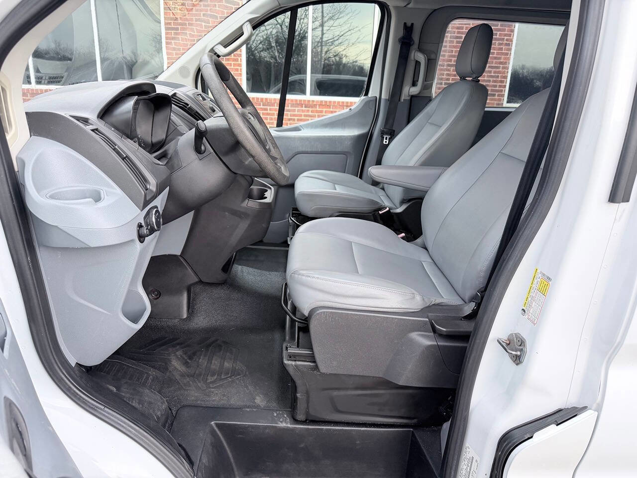 Used 2015 Ford Transit 350 XL RWD image 12