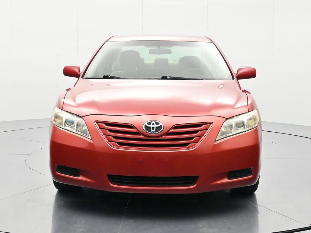 Used 2009 Toyota Camry LE FWD image 2
