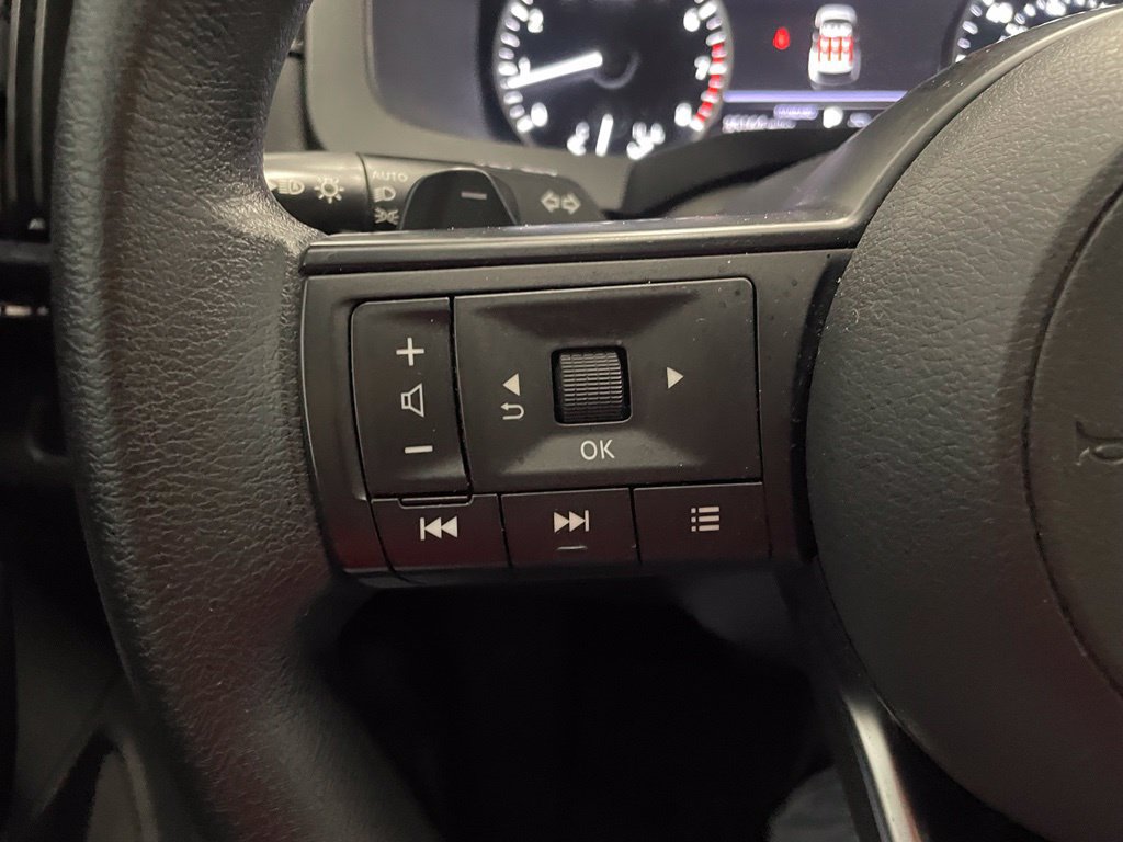 Certified 2024 Nissan Pathfinder S FWD image 12