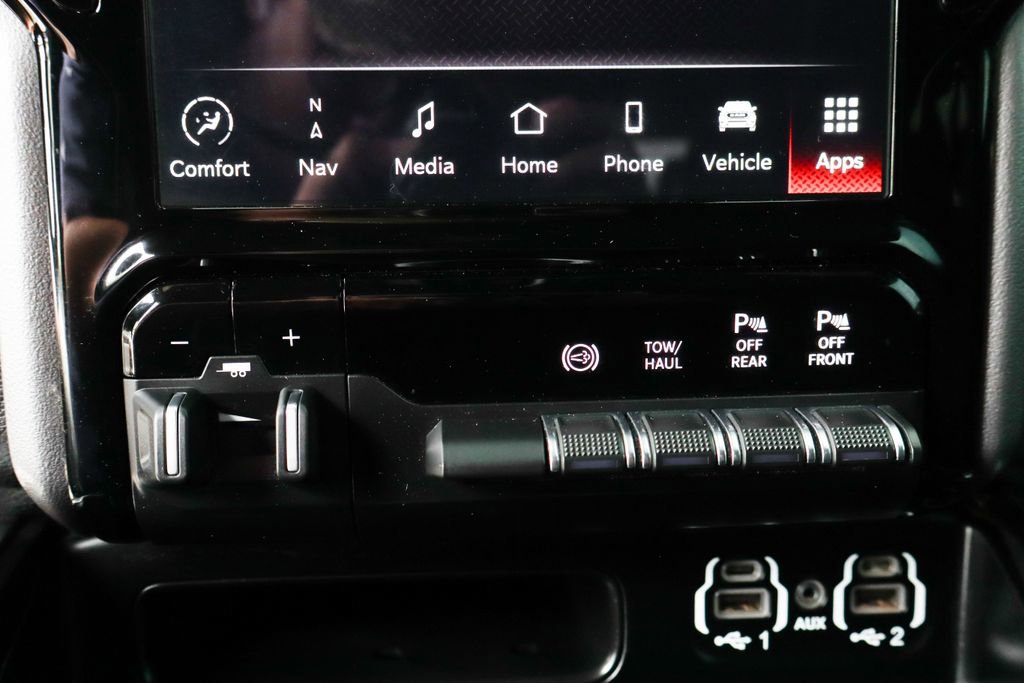 Used 2024 RAM 3500 Laramie w/ Night Edition image 40