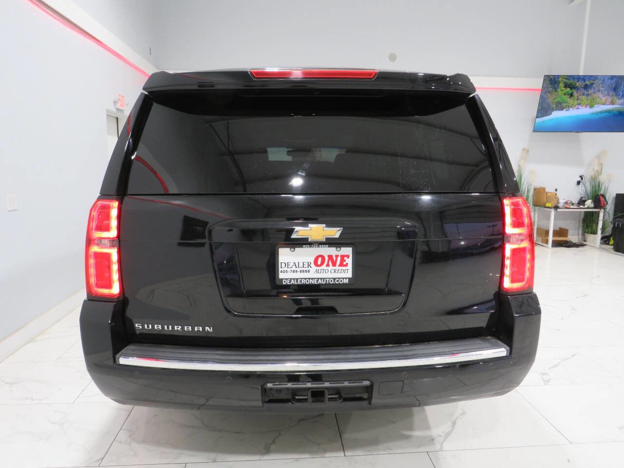 Used 2016 Chevrolet Suburban LTZ w/ Max Trailering Package AWD/4WD image 4