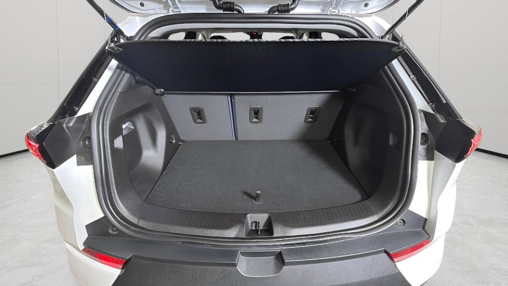 Certified 2023 Chevrolet Bolt EUV Premier FWD image 28