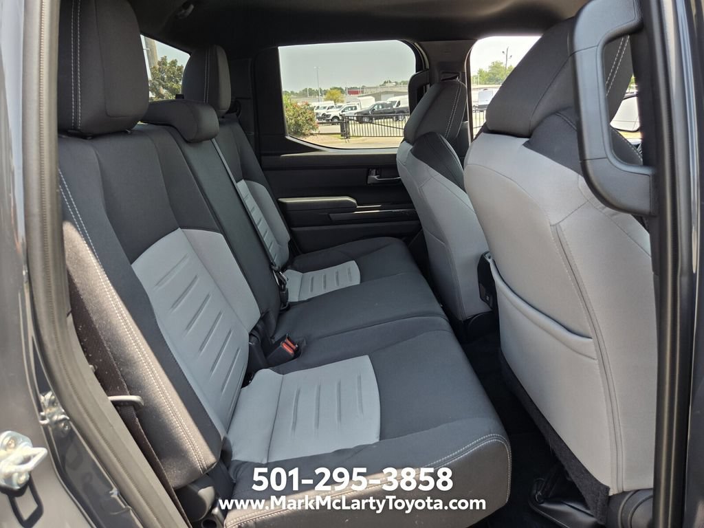 Used 2025 Toyota Tacoma TRD Off-Road AWD/4WD image 15