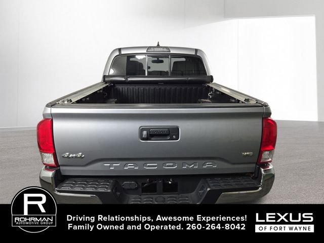 Used 2017 Toyota Tacoma SR5 w/ Tow Package image 9