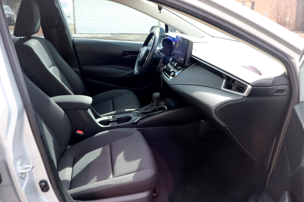 Used 2024 Toyota Corolla LE image 23