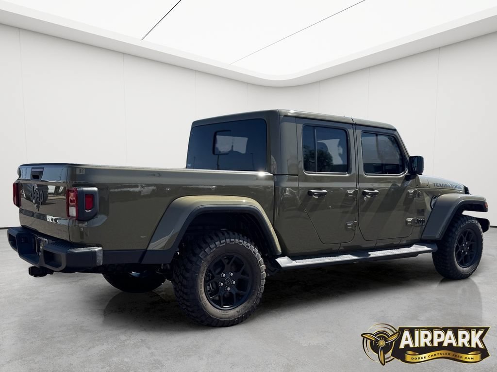 New 2026 Jeep Gladiator Mojave AWD/4WD image 4