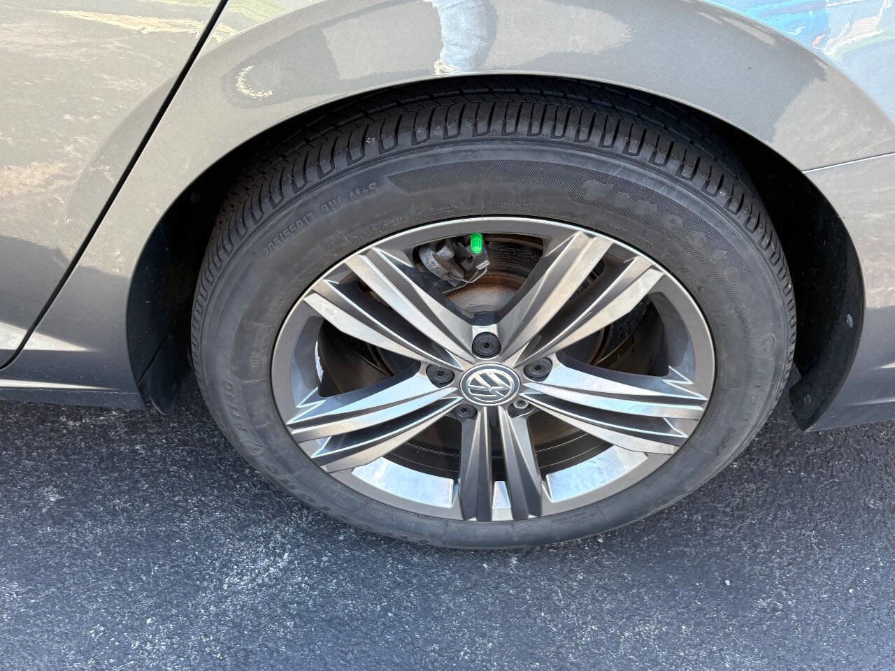 Used 2020 Volkswagen Jetta R-Line image 14