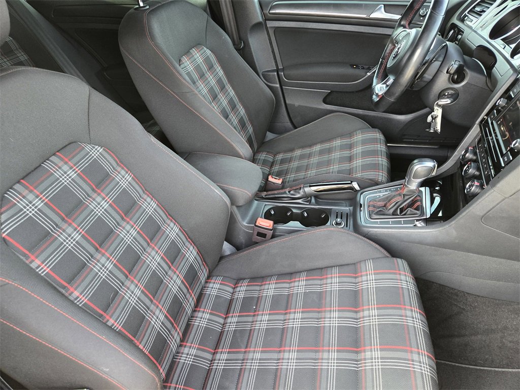 Used 2018 Volkswagen GTI S image 19