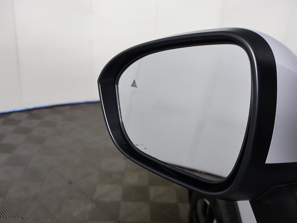 New 2025 Mitsubishi Outlander SE image 37