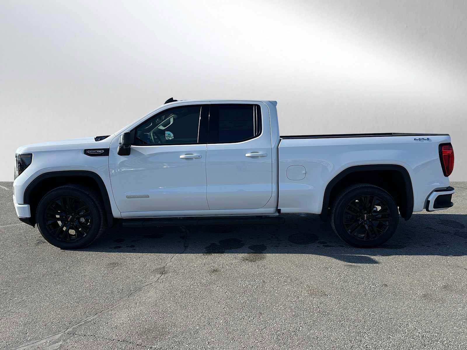 New 2026 GMC Sierra 1500 Elevation AWD/4WD image 6
