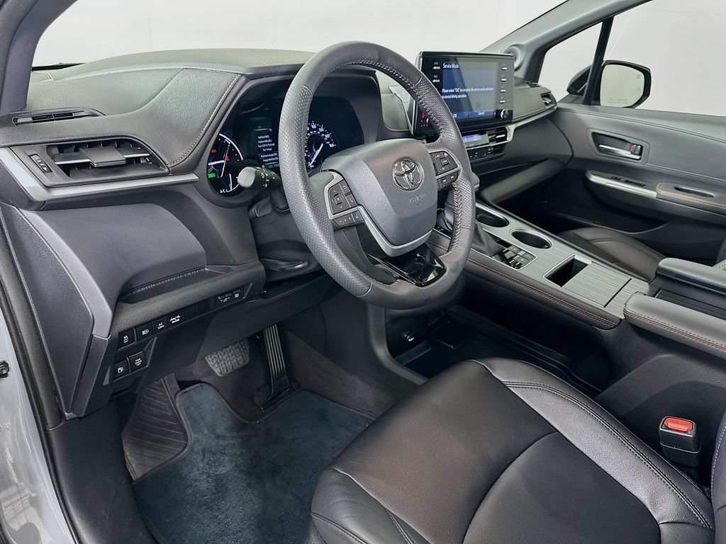 Certified 2023 Toyota Sienna XSE w/ XSE Plus Package AWD/4WD image 9