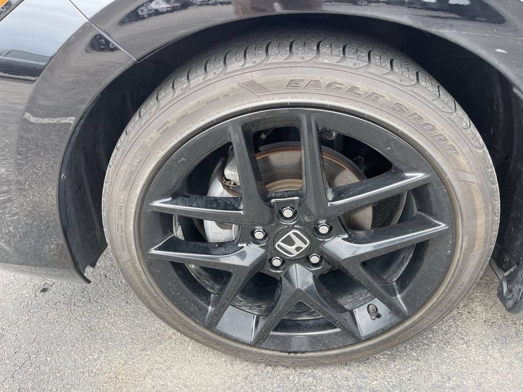 Used 2024 Honda Civic Sport image 2