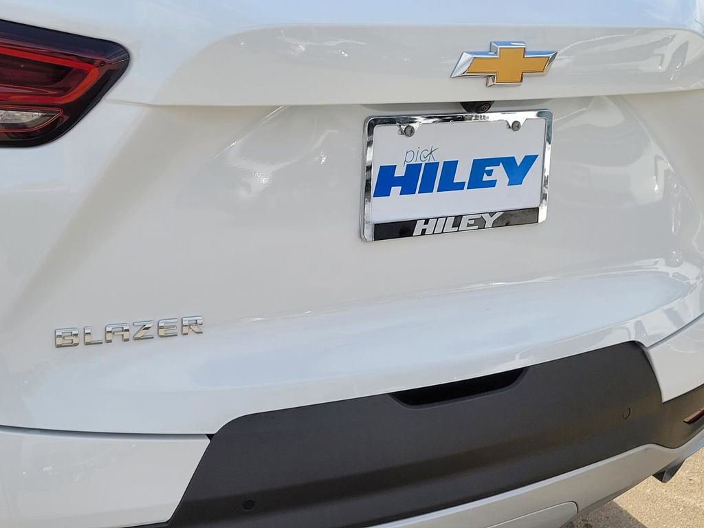 New 2026 Chevrolet Blazer LT image 4
