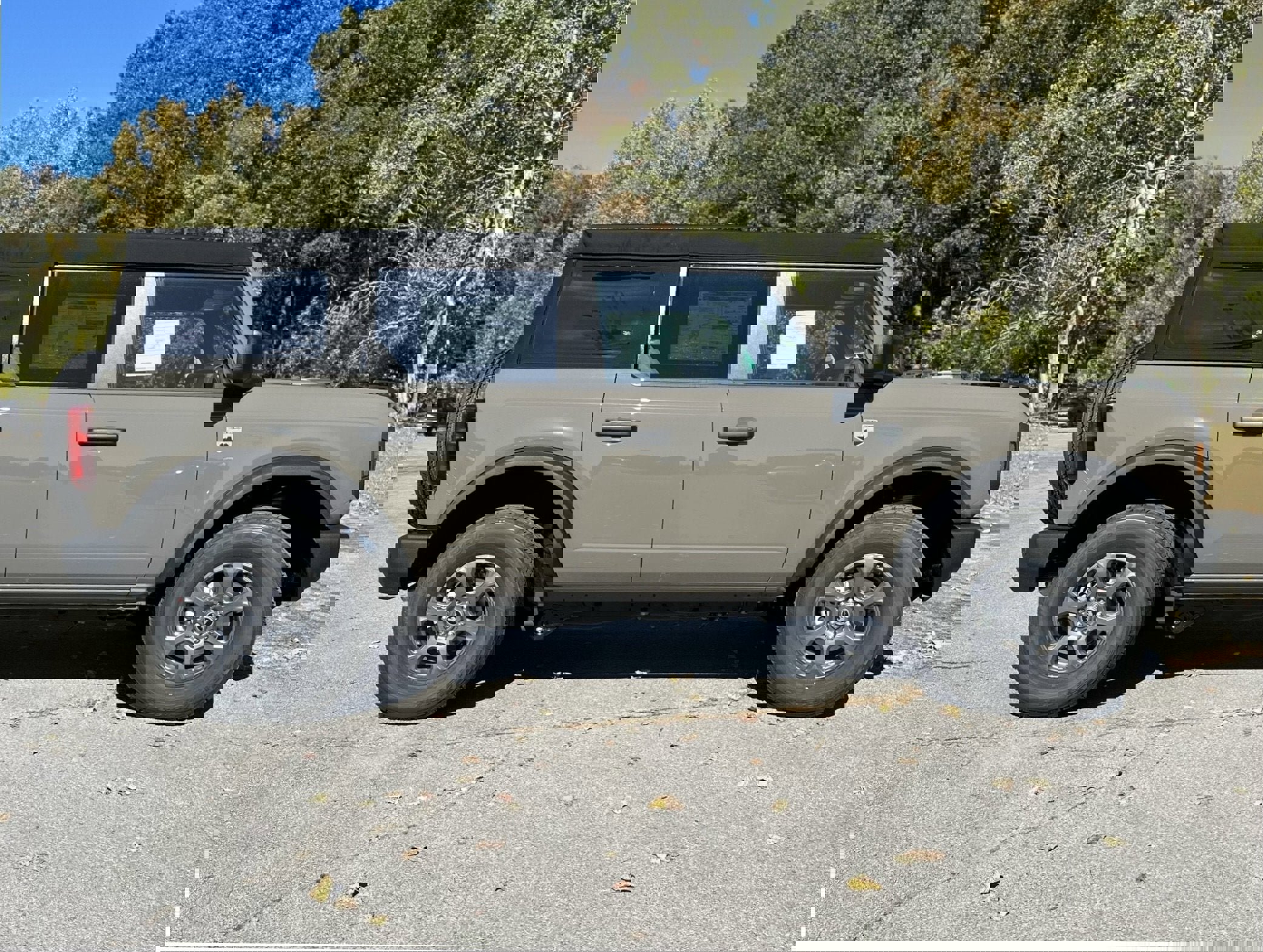 New 2025 Ford Bronco Big Bend image 12