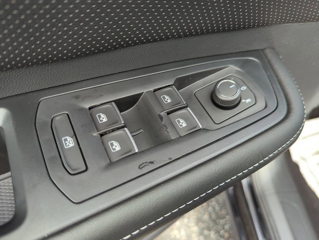 New 2026 Volkswagen Atlas SE image 31