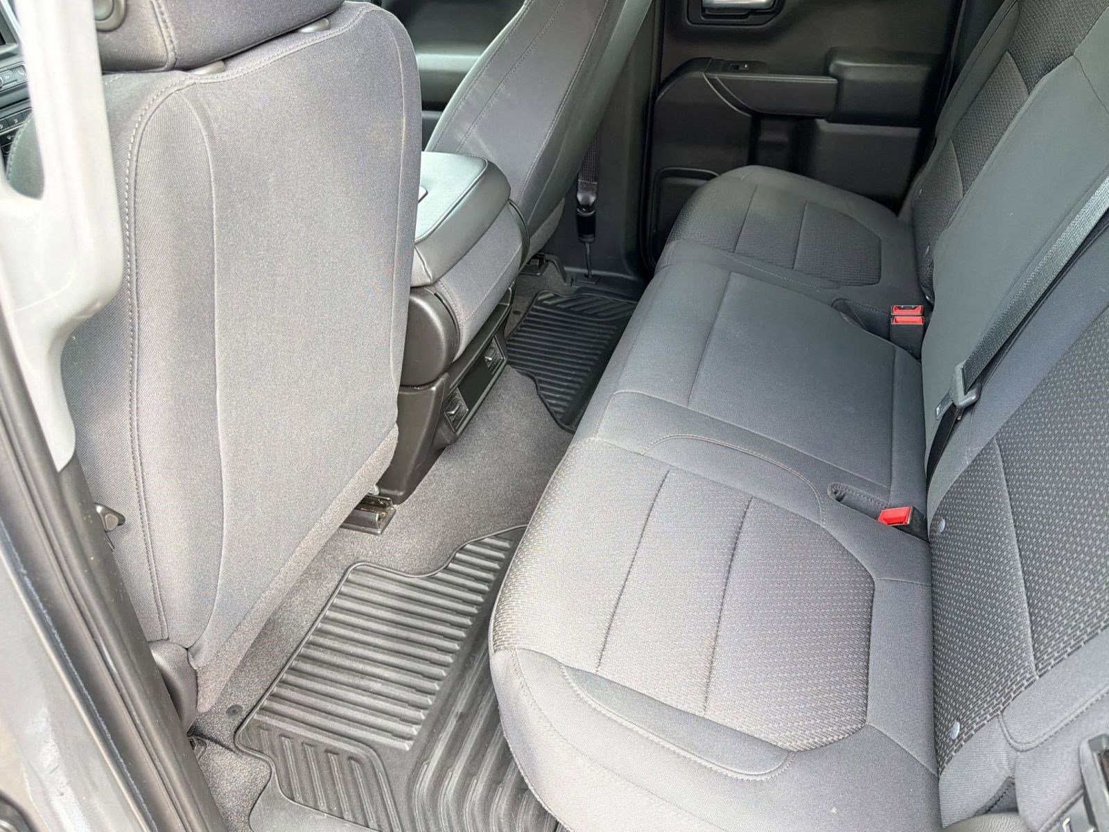 Used 2020 Chevrolet Silverado 1500 Custom w/ Custom Value Package image 20