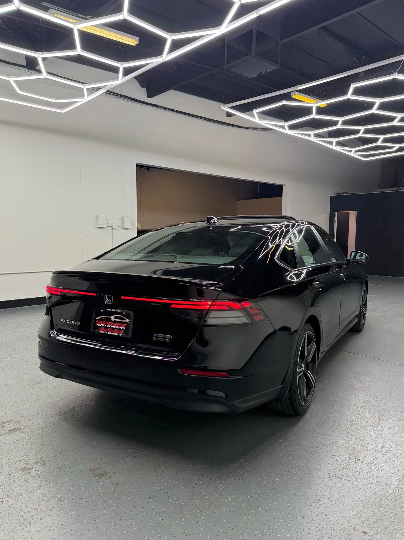 Used 2024 Honda Accord Sport image 5