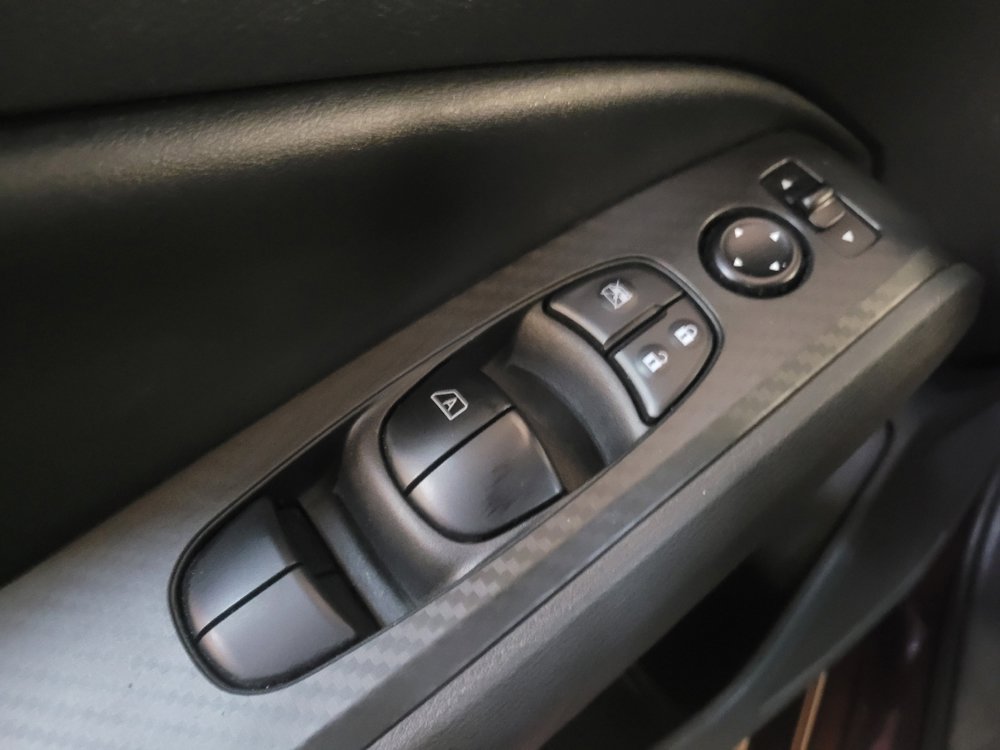 Used 2024 Nissan Altima 2.5 SV image 27