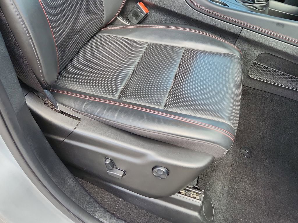 Used 2024 Dodge Durango GT image 17