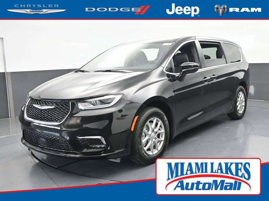 New 2026 Chrysler Pacifica Select image 1