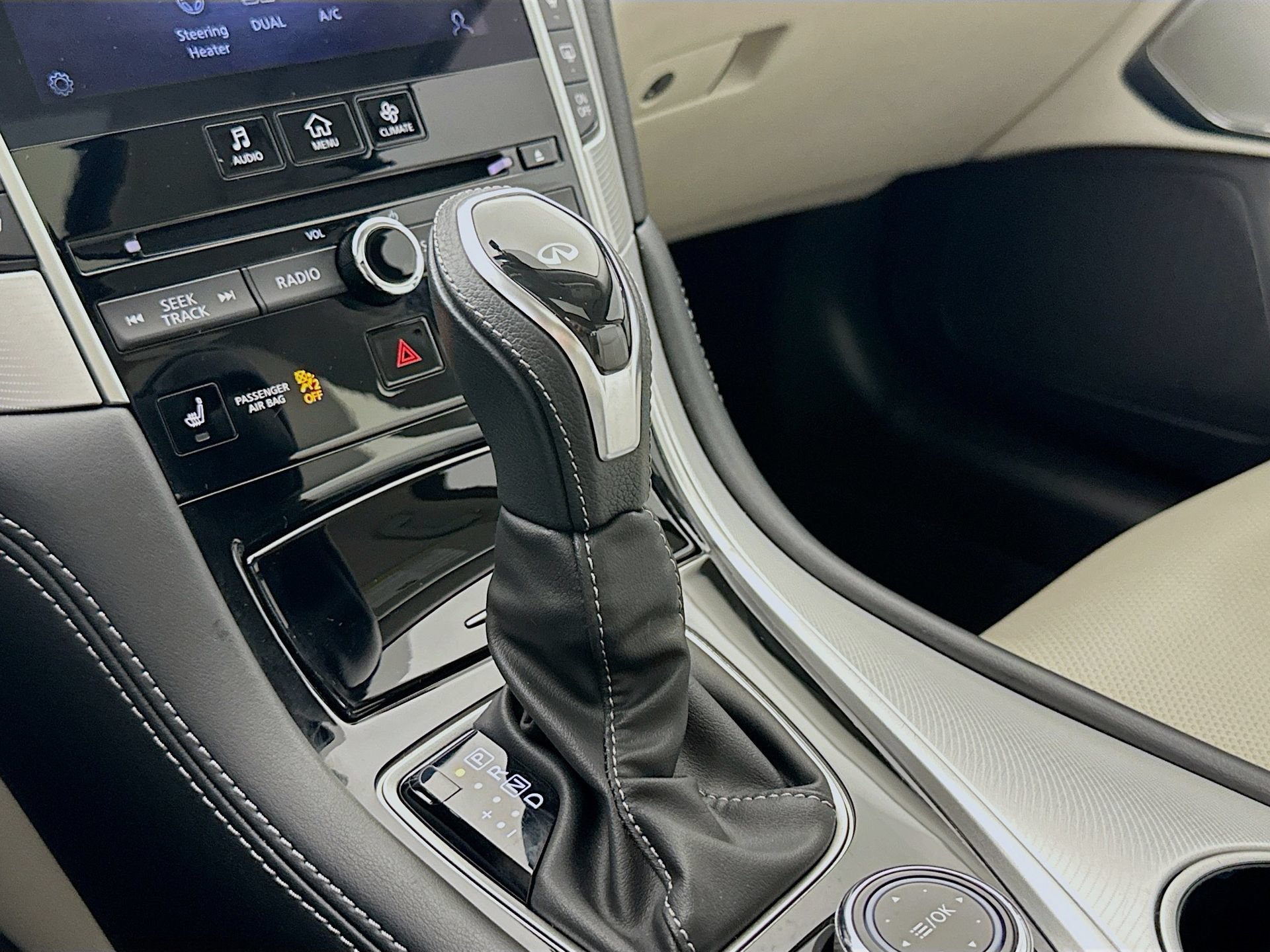 Used 2022 INFINITI Q50 Luxe w/ Cargo Package RWD image 17