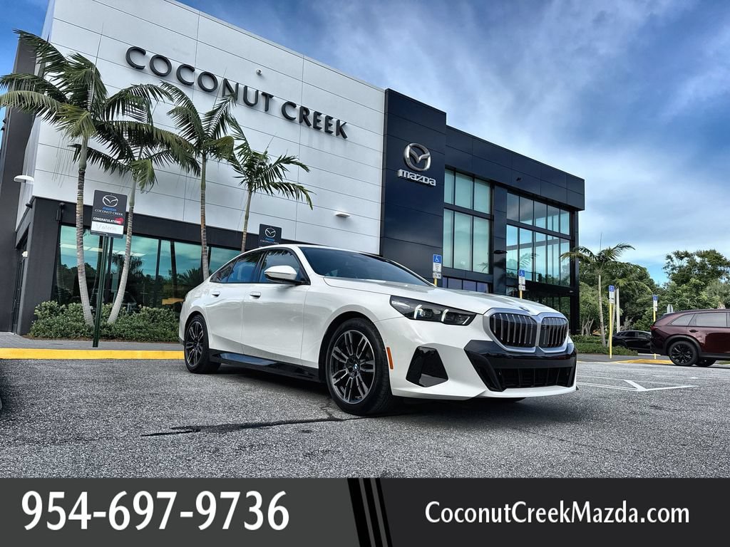 Used 2026 BMW 530i xDrive AWD/4WD video 1