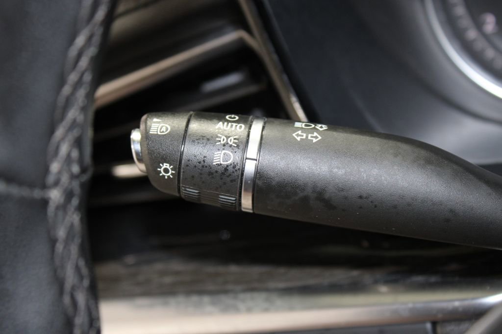 Used 2023 Cadillac XT5 Premium Luxury image 39