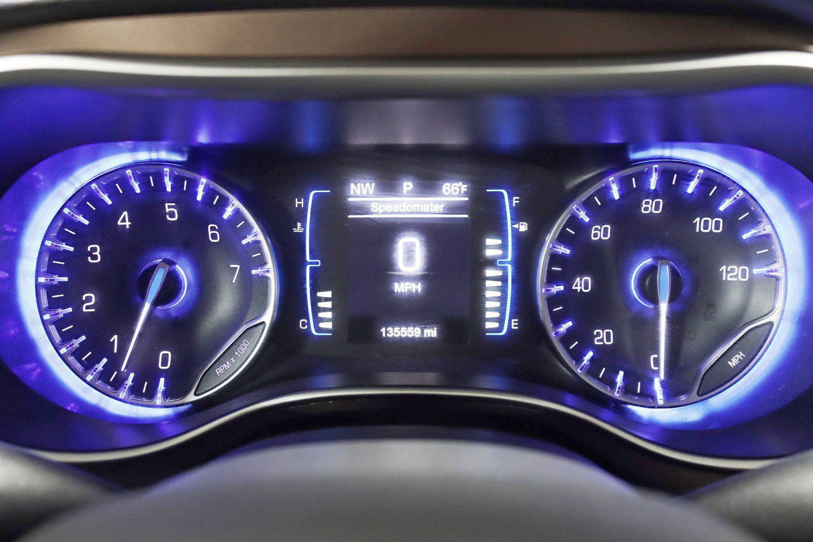 Used 2017 Chrysler Pacifica Touring image 16