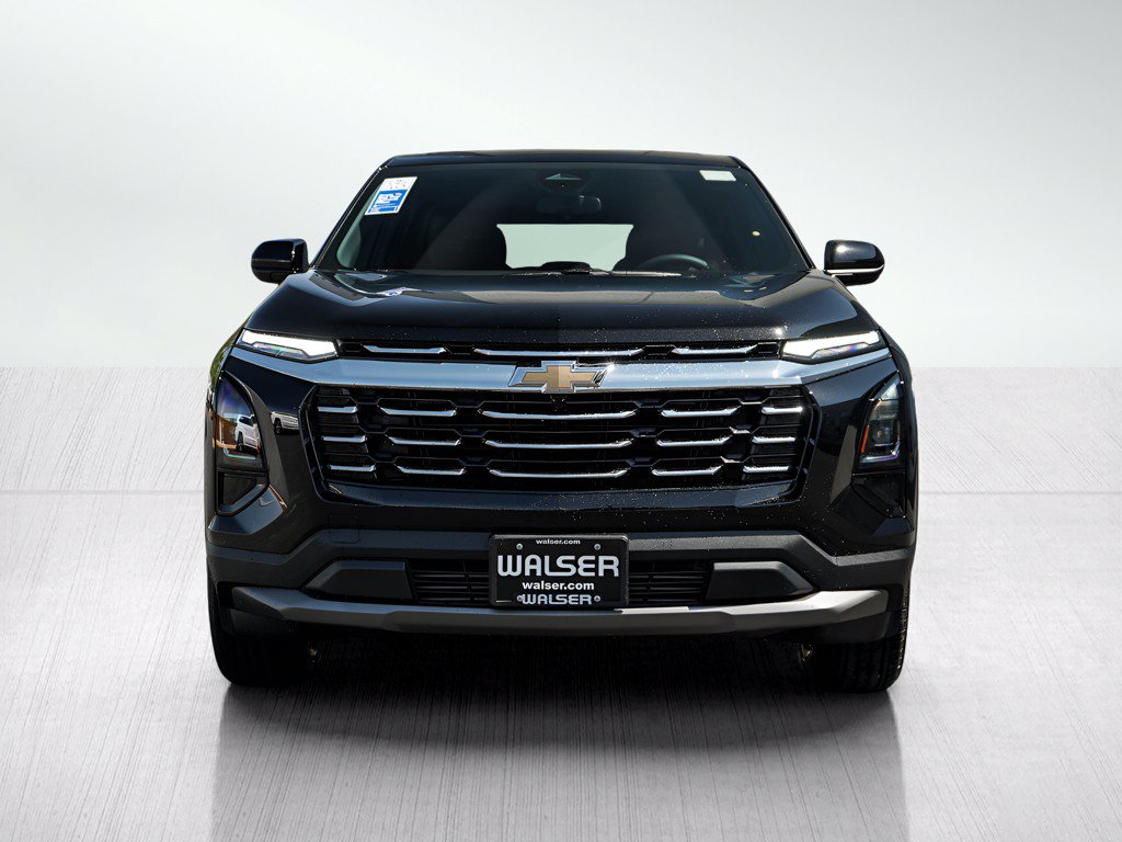 New 2026 Chevrolet Equinox LT w/ Convenience Package II AWD/4WD image 2